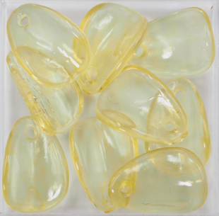 ペタル 812 花黄 BYe-3 4枚入りの画像