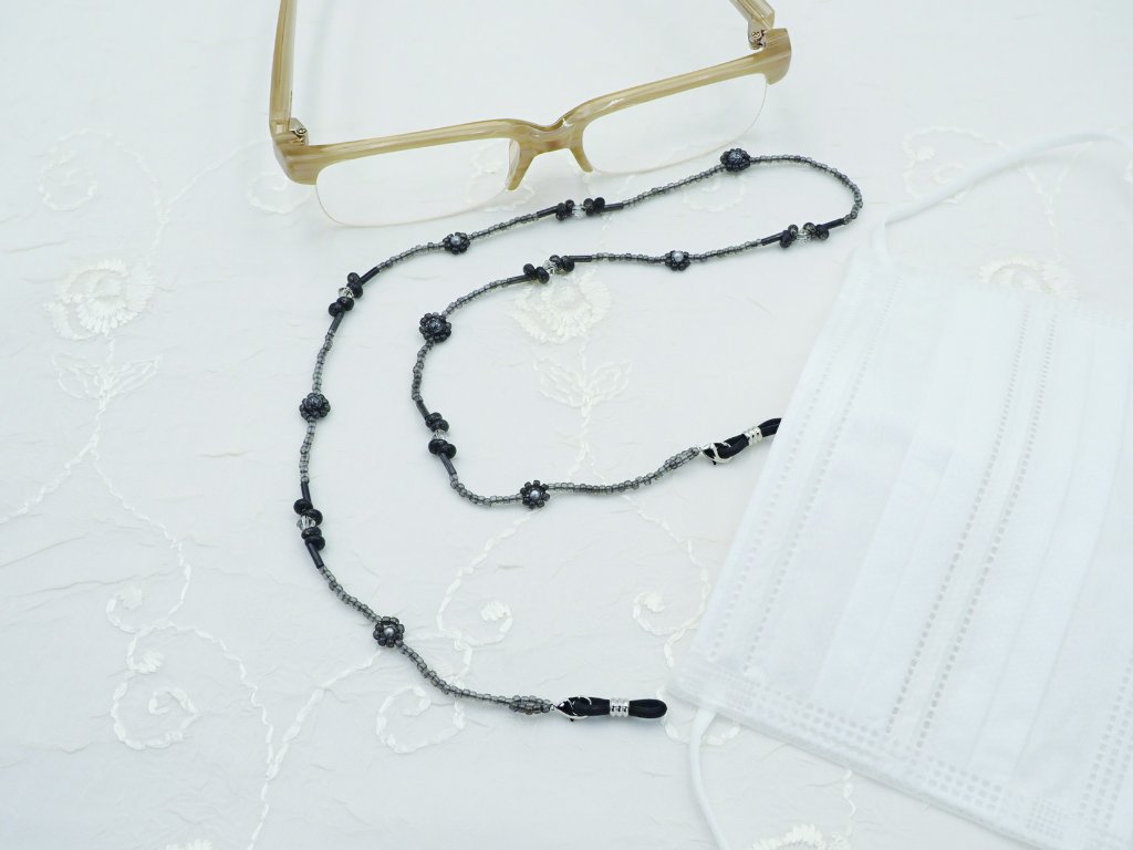 和墨ビーズキット　メガネコードの画像