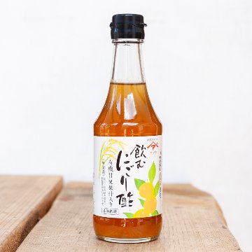 松合食品 甘夏果汁入り 飲むにごり酢の画像