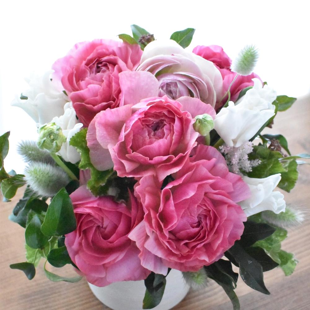 季節のお花をたっぷりと＊生花【お任せ】アレンジ 5000の画像