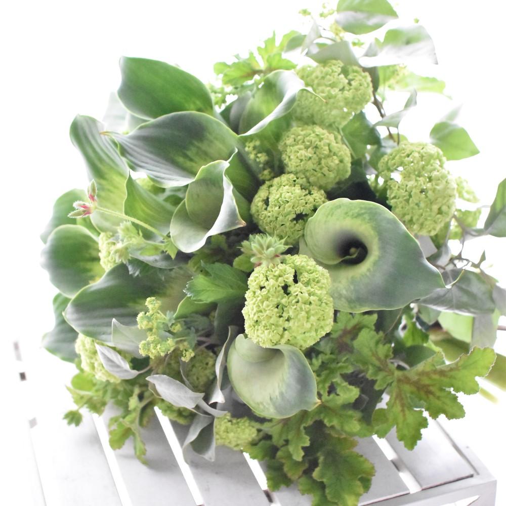 季節のお花をたっぷりと＊生花【お任せ】花束（ブーケ）　15000の画像