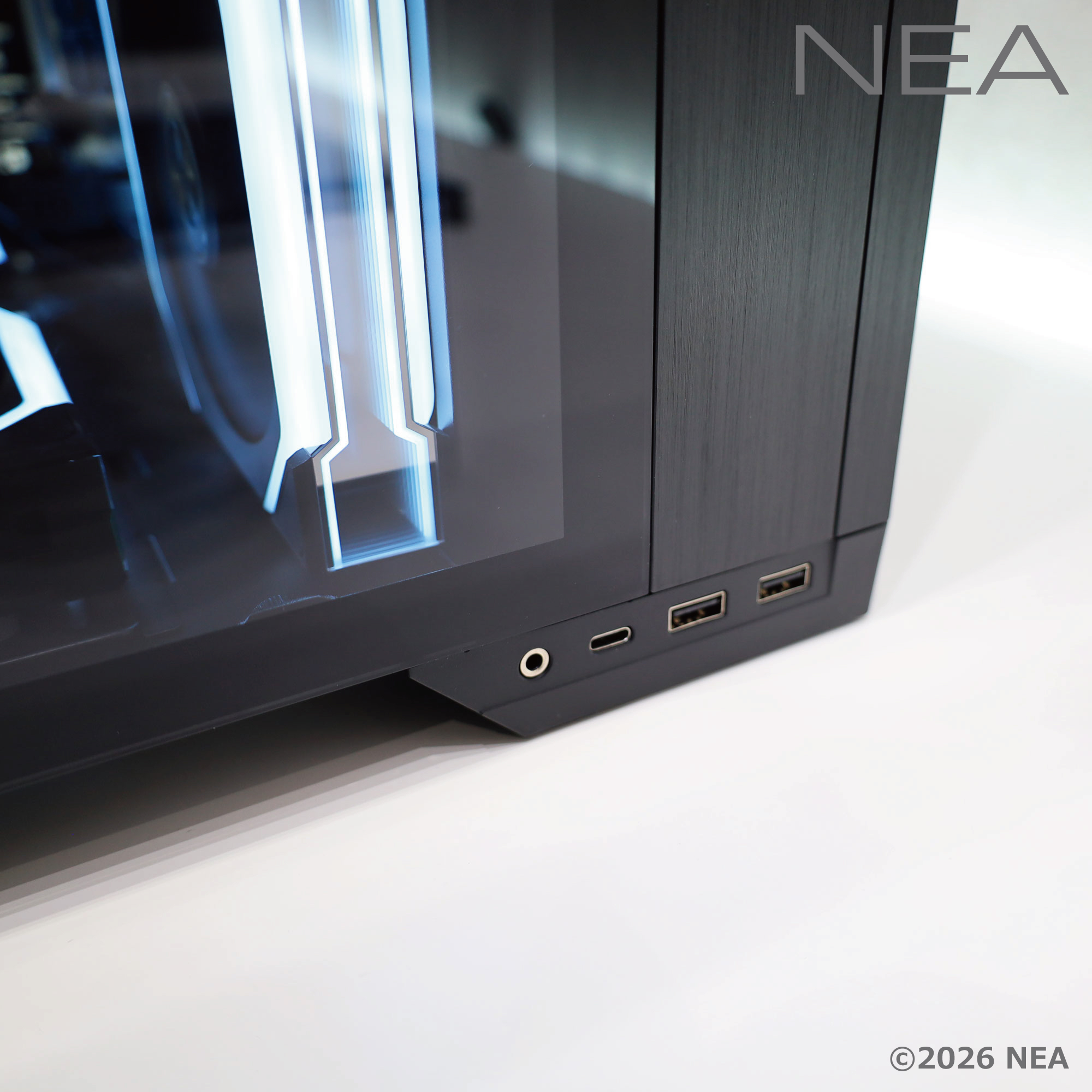 LIAN LI O11 VISION COMPACT / ゲーミングPCの画像