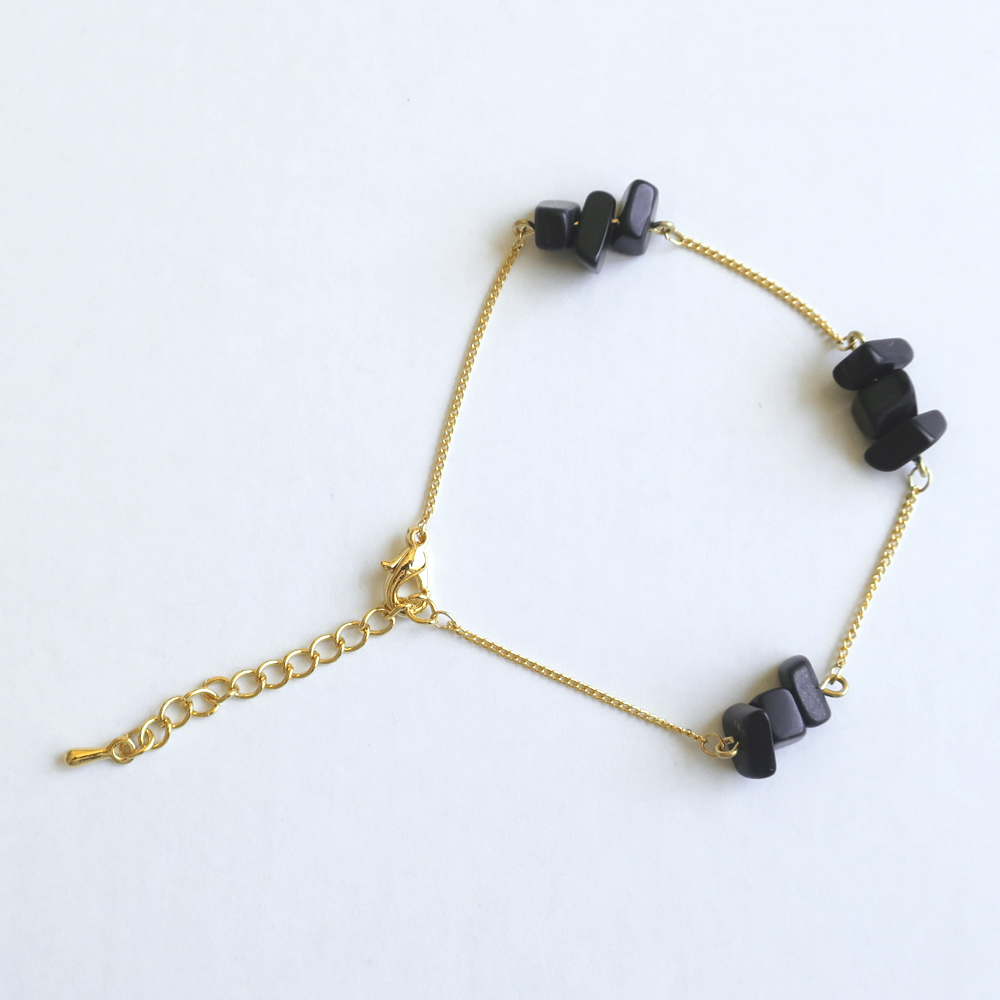 オニキスを使ったブレスレットの画像