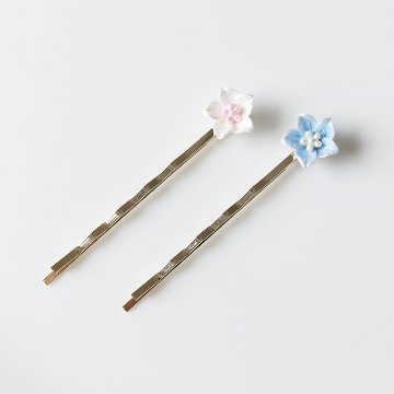 お花のヘアピンの画像