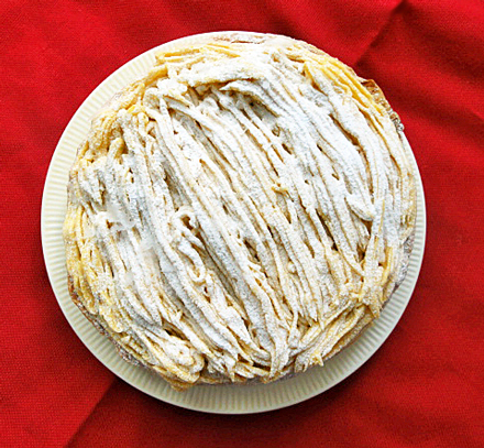 焼き芋のモンブランパイの画像