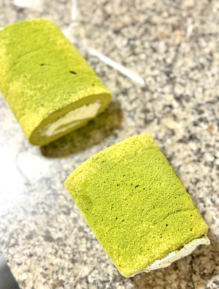 旨抹茶のスフレロールの画像