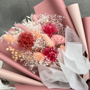 ドライフラワーおまかせ花束 Mサイズ ピンク系の画像