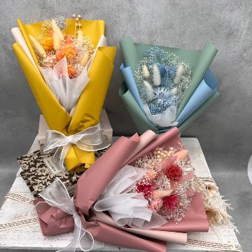 ドライフラワーおまかせ花束 Mサイズ ピンク系の画像