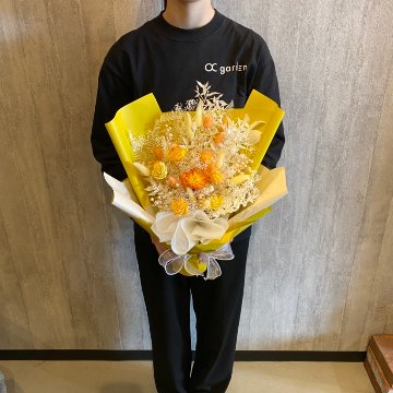 ドライフラワーおまかせ花束 Lサイズ オレンジ系の画像