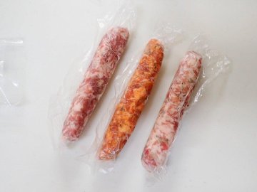 生ソーセージ3種類セット無添加（100g×3本）サルシッチャ（ビアンコ・ピッカンテ・マルサラ）【クール冷凍】（他の商品と同梱不可）の画像