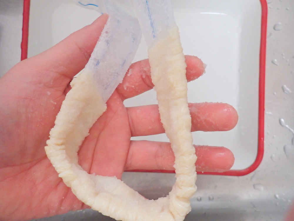 【単品豚腸】1本 直径32-34mm プラスチックガイドタイプ 長さ3m以上11m未満の画像
