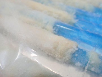 [業務用]【パイプ付き】天然羊腸（直径24〜26mm）１ハンク（約91m）の画像