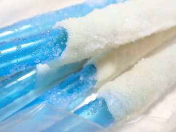 [業務用]【パイプ付き】天然羊腸（直径24〜26mm）１ハンク（約91m）の画像