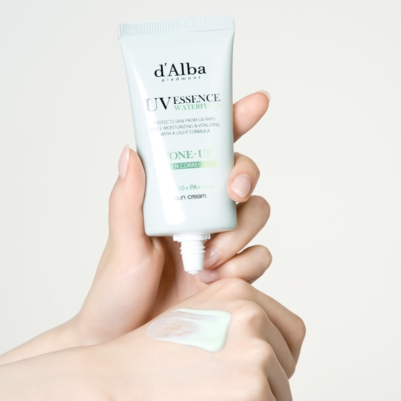 d’Alba ダルバ ウォータフルトーンアップサンクリーム グリーン 50ml 化粧下地 ベースメイク 日焼け止め UVカット カバーアップ 韓国コスメの画像