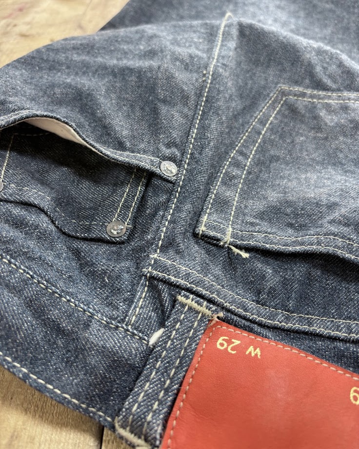 embers garment 【E-9】Center Pleated Jeansの画像