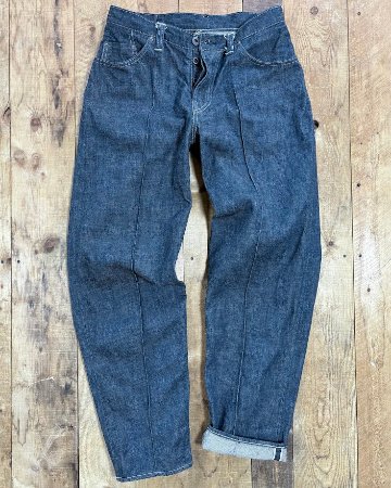 embers garment 【E-9】Center Pleated Jeansの画像