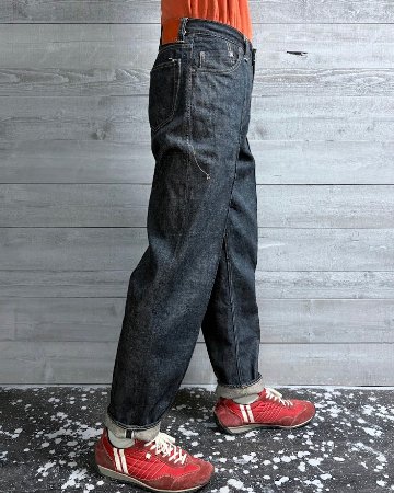 embers garment 【E-9】Center Pleated Jeansの画像