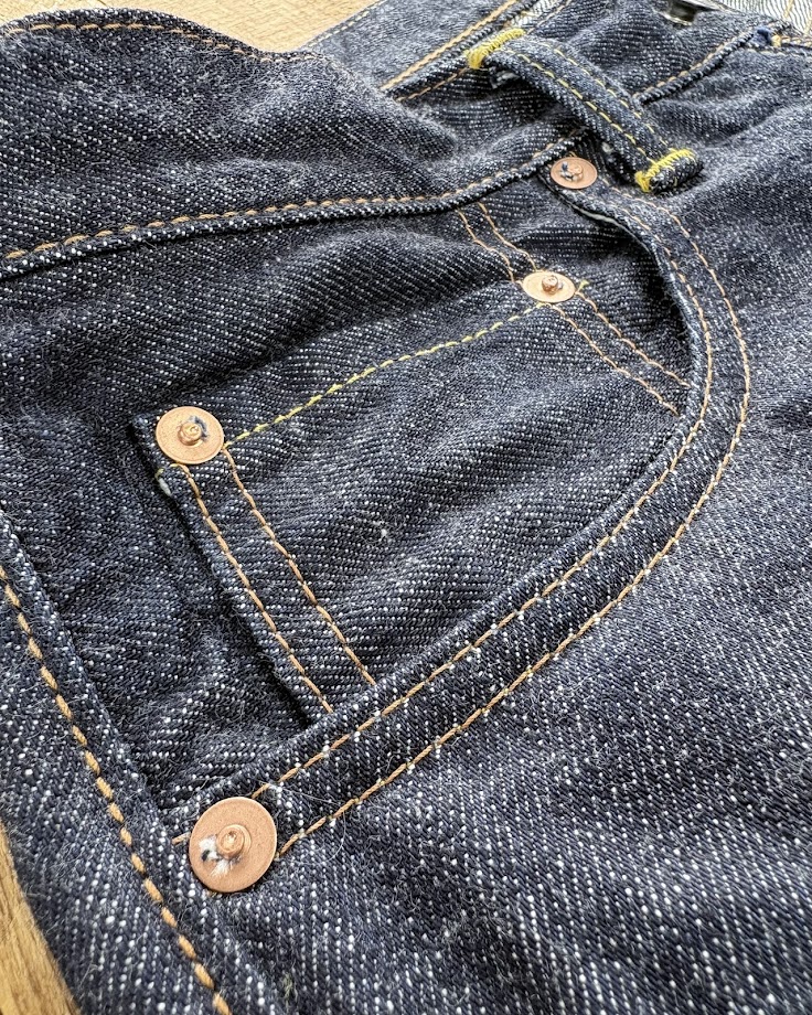 【SALONS】42TALON-JEANSストレートの画像
