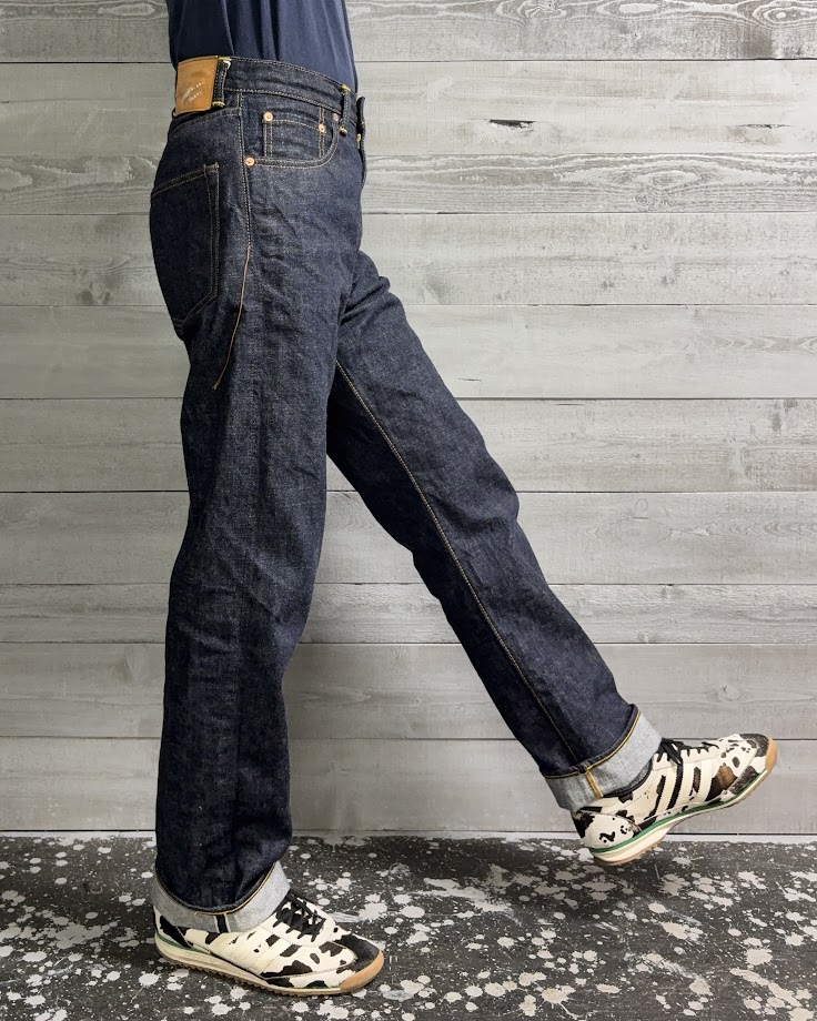 【SALONS】42TALON-JEANSストレートの画像