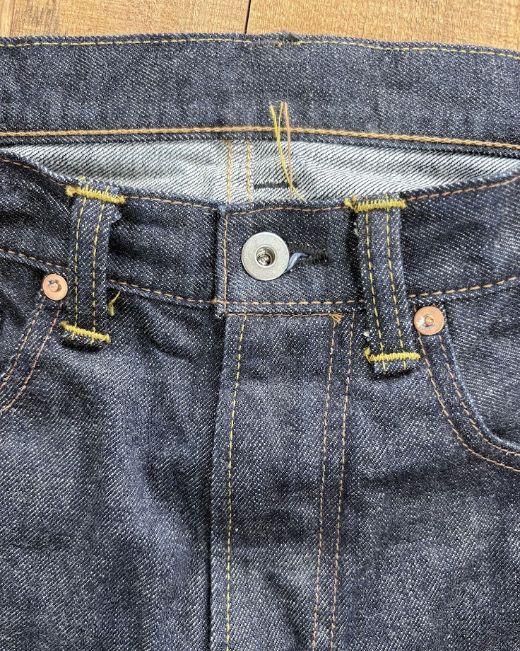 【SALONS】42TALON-JEANSストレートの画像
