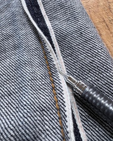 【SALONS】42TALON-JEANSストレートの画像