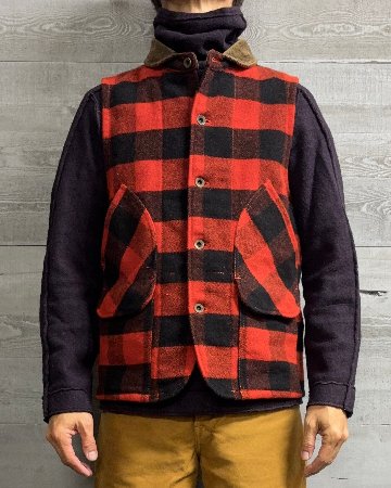 【Bisons】バイソンズ・高密度メルトンのウエストコートの画像