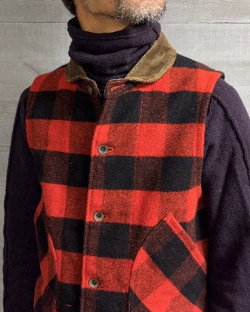 【Bisons】バイソンズ・高密度メルトンのウエストコートの画像