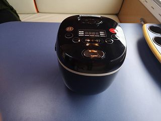 炊飯器の画像