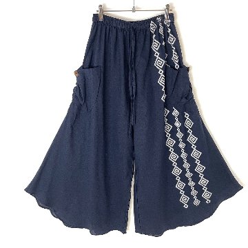 サイド文字ワイドパンツ BT007の画像