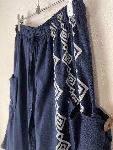 サイド文字ワイドパンツ BT007の画像