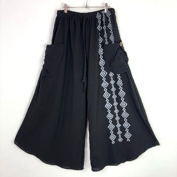 サイド文字ワイドパンツ BT007の画像