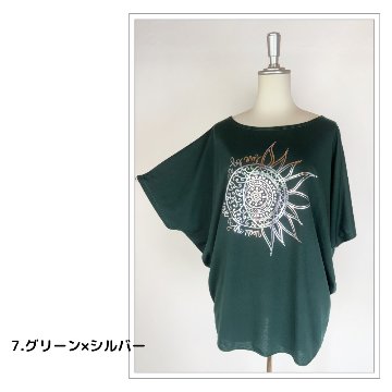 Tシャツ　ドルマン袖　夏　薄手　涼しい　ラメプリント　太陽と月柄の画像