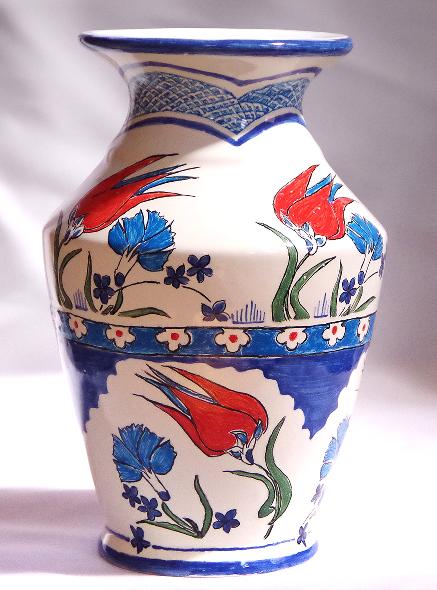 トルコ風デザインの花瓶画像