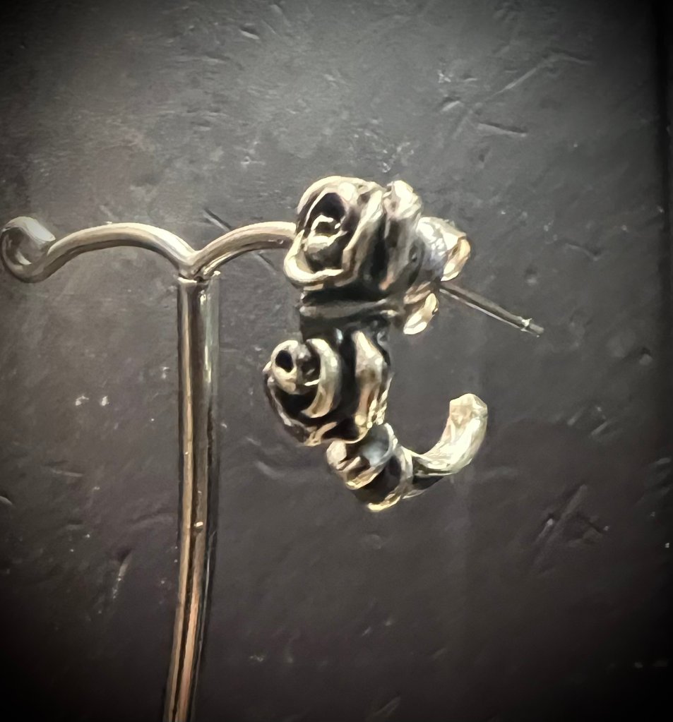 試作品 Lunowellロングポストピアスの画像