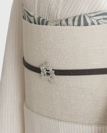 渡敬 絽縮緬木ノ葉友仙 夏帯揚げ 生成色 ＜即日発送可＞の画像