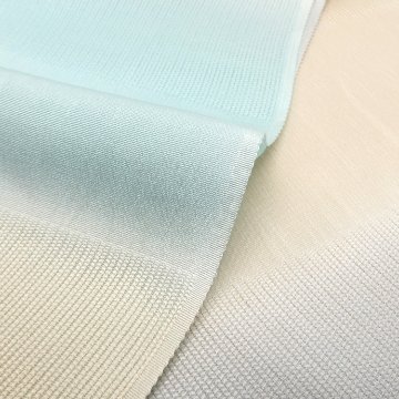 渡敬 メッシュ横段三色ぼかし 夏帯揚げ 白鼠と白藍と練色 ＜即日発送可＞の画像