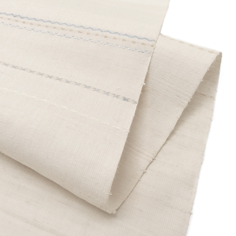 横山恵 「三才山紬 横段と浮織の着尺」千成堂別注 白磁（薄いグレージュ）に薄藍＜お仕立て代込＞の画像