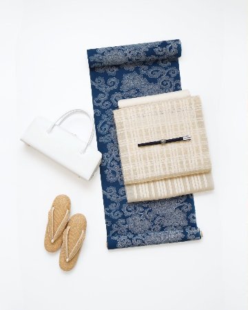 竺仙 「牡丹唐草（長板本染中形・小紋中型）」  本藍染の浴衣 着尺（綿生地）＜お仕立て代込＞の画像