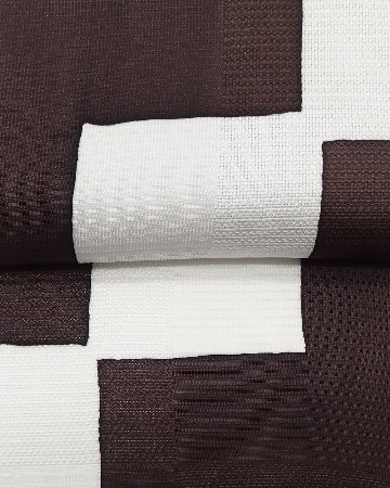 衿秀 夏帯揚げ メッシュ市松四角白抜き 焦茶色 ＜即日発送可＞の画像
