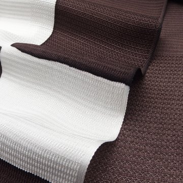 衿秀 夏帯揚げ メッシュ市松四角白抜き 焦茶色 ＜即日発送可＞の画像