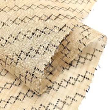 喜如嘉の芭蕉布 「番匠十玉（バンジョー・経緯絣・10玉）」 着尺 ＜自然布＞＜お仕立て代込＞の画像