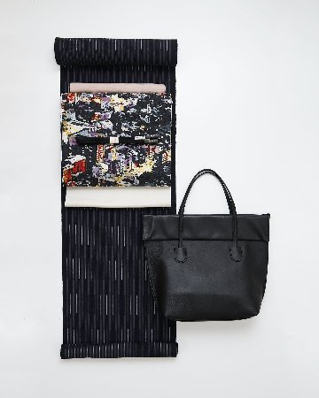 JUNYA WARASHINA (ジュンヤ・ワラシナ)「Museum Bag（ミュージアム・バッグ）」ハンドバッグ 黒 ラムレザーの画像