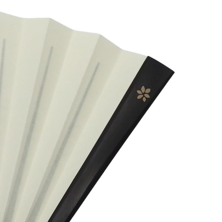 橋爪玲子 漆絵の扇子 「花」黒染の画像