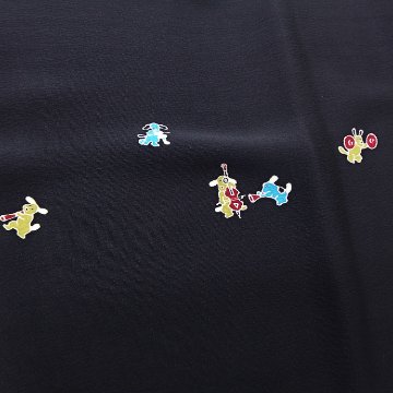 和小物さくら 帯揚げ 犬の音楽隊 墨黒＜即日発送可＞の画像