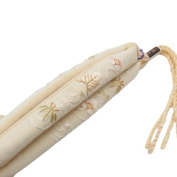衿秀(えりひで) 刺繍の鼻緒 日本製 / 流水に松竹梅 / 特選お誂え高級草履の鼻緒 台別 / すげ代別 約10営業日納品 / 新品正規品の画像