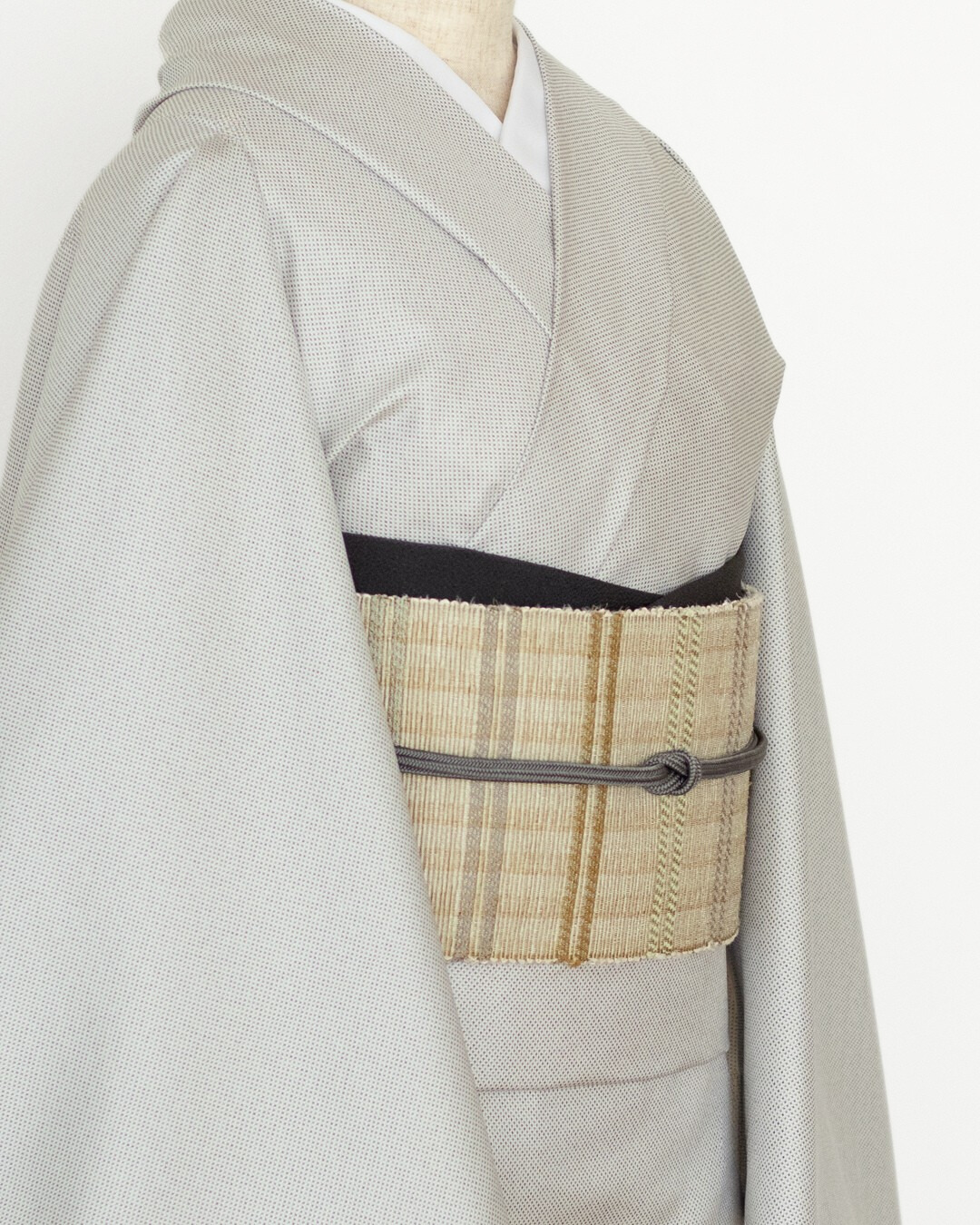 白根澤 「板締め絣 蚊絣」 着尺 白よごしに黒＜お仕立て代込＞ | 千成