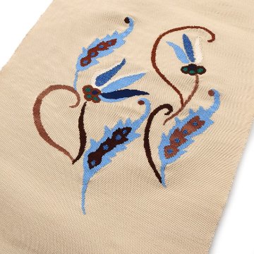 ＜お仕立て代込＞洛風林 「ヨーロッパ刺繍文」 すくい織 八寸名古屋帯 生成（ベージュ系）画像