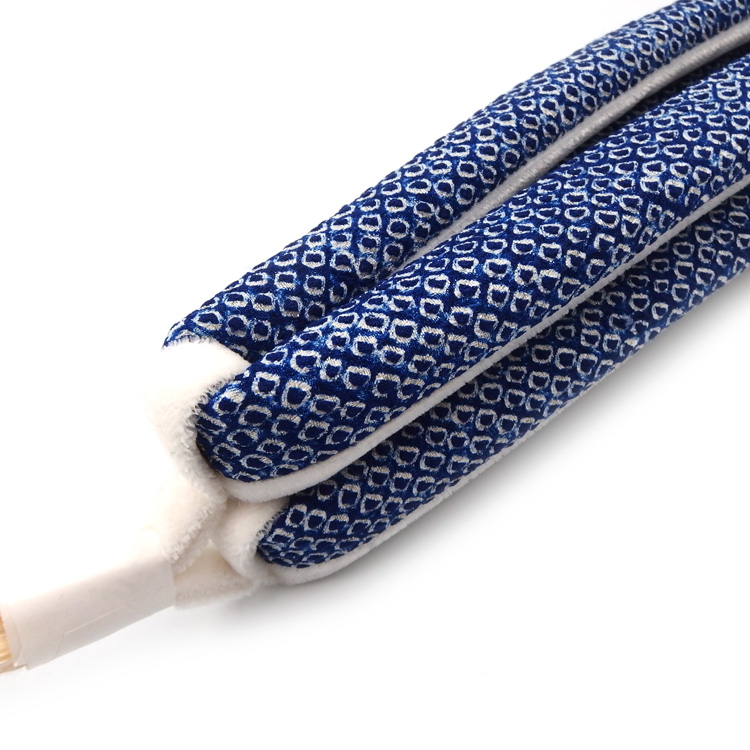 千成堂着物店 「絞り染の裂」 鼻緒 濃藍と白よごしの画像