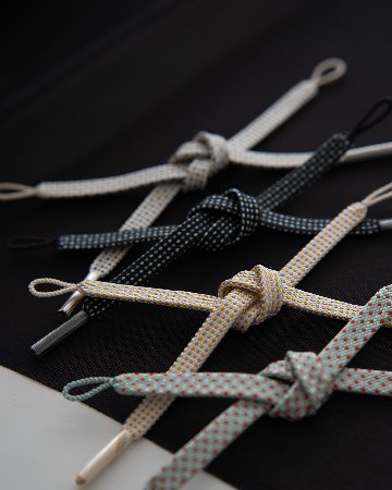 中村航太（中村正) 羽織紐 女短　吾妻 2色ドット柄 白にブルーと茶 切房 ＜即日発送可＞の画像