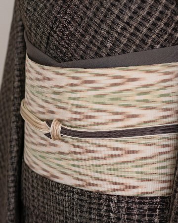 ＜お仕立て代込＞鈴木ゆき子 「爽秋の旋律」 九寸名古屋帯 生成に紅鳶色の画像